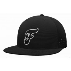 Flores Braves "Black Out" Flexfit Hat